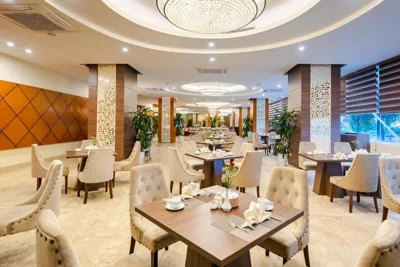 Muong Thanh Grand Ha Long Hotel – Foto’s 13